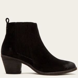 Frye Boots Alton Chelsea Zippered Suede Booties Black 7